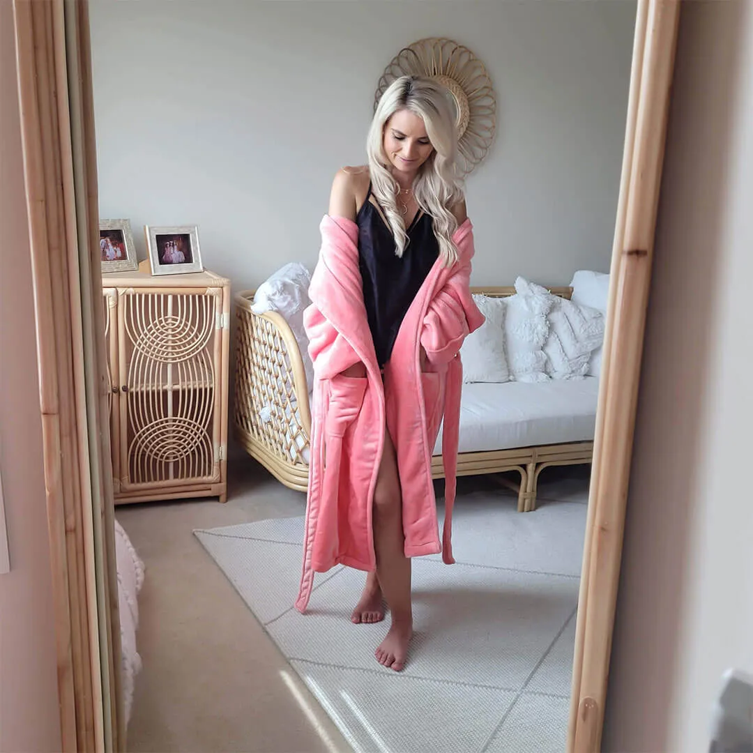Aromatherapy Weighted Luxury Bathrobes from Bezense