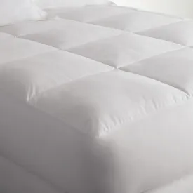Down Alternative Mattress Pad by Peacock Alley