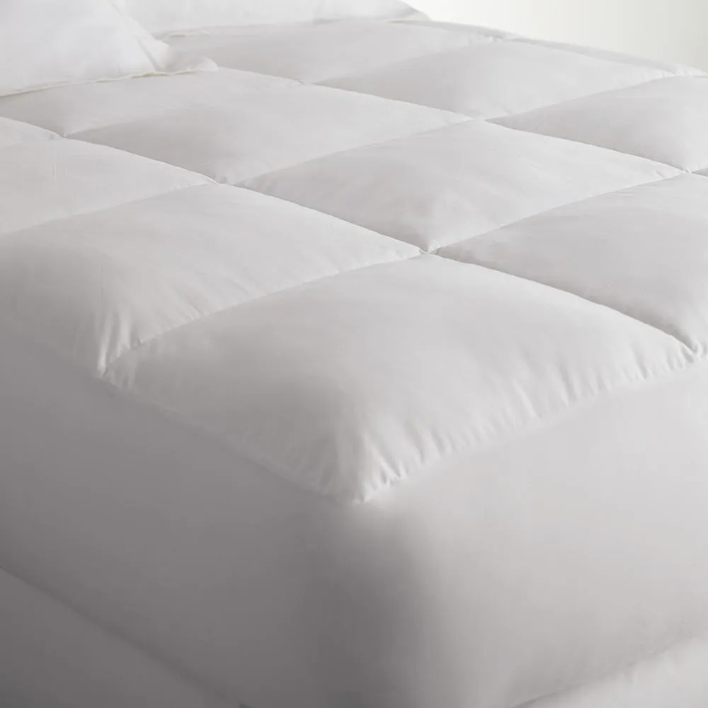 Down Alternative Mattress Pad by Peacock Alley