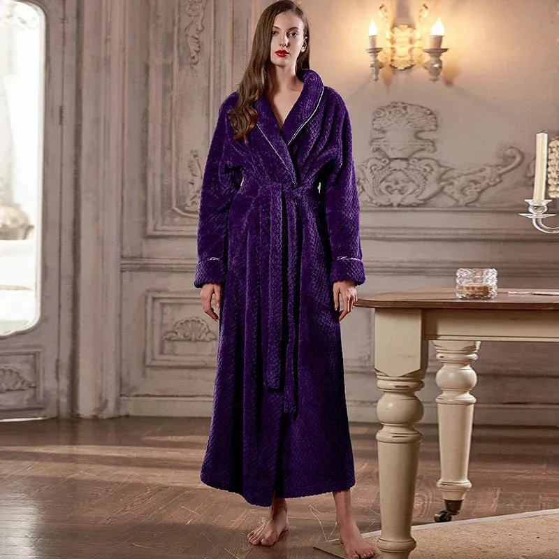 WarmEmbrace – Bathrobe for Pregnant Women